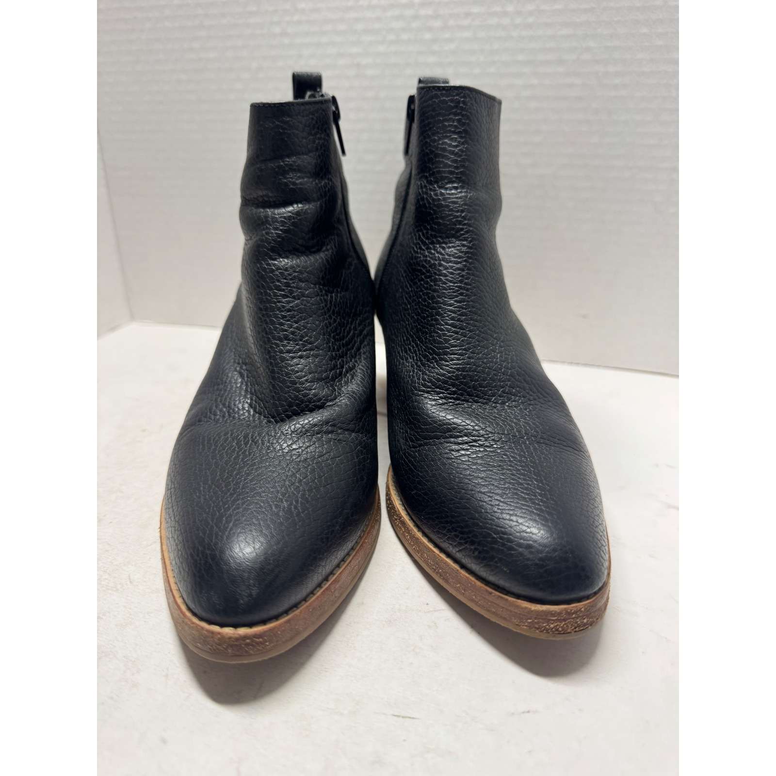 Poppy Barley Black Pebbled Leather Heeled Ankle Boots 8.5 Stacked Wood Heel 947 — image 2 of 8